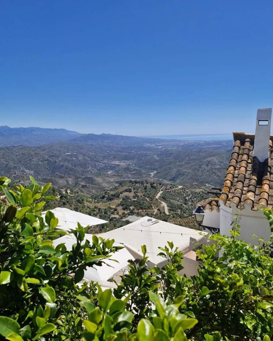 Comares Hotel Rural Verde Oliva מראה חיצוני תמונה