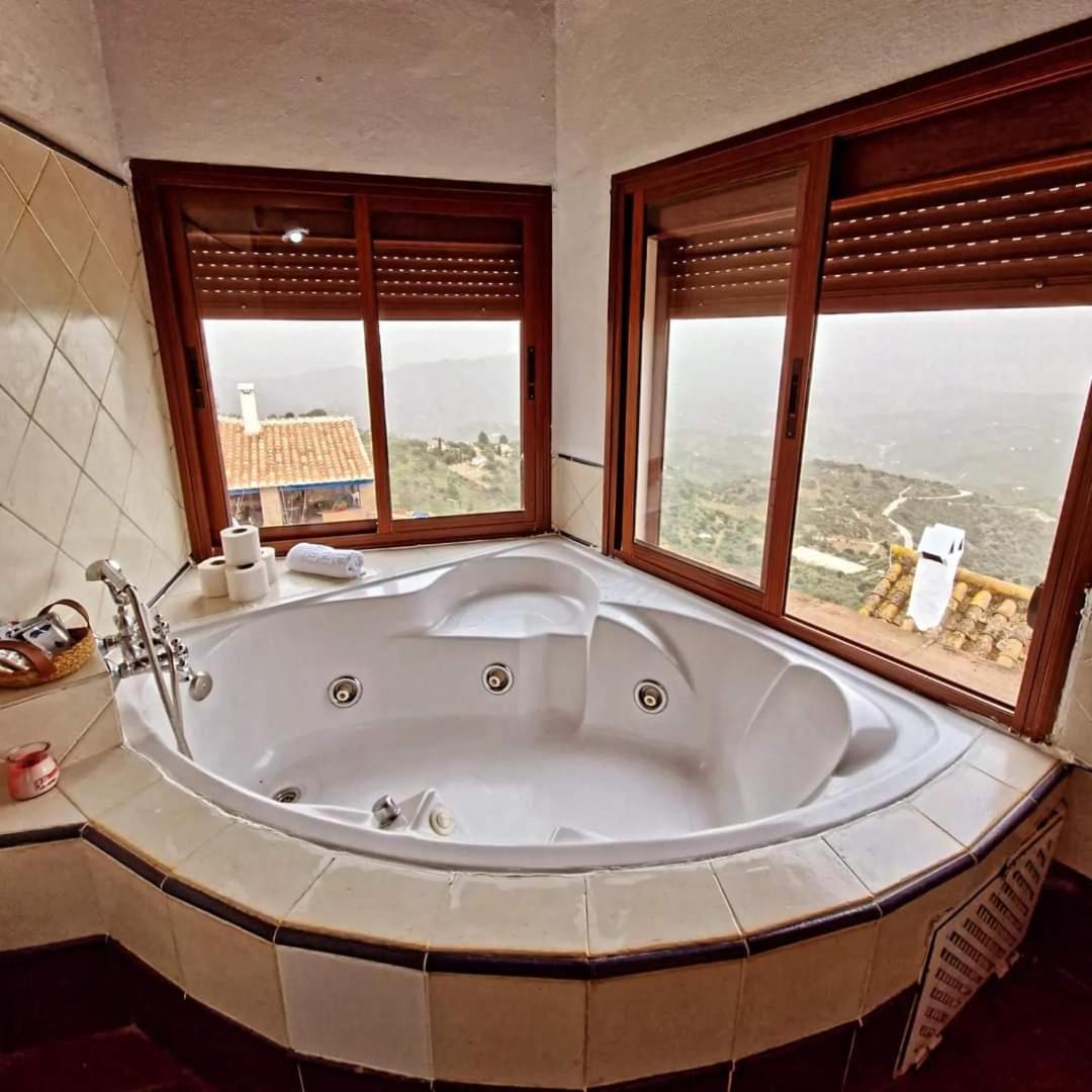Comares Hotel Rural Verde Oliva מראה חיצוני תמונה
